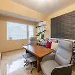 Apartment Budget Flat Near Market & Bus Station *