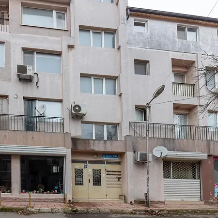 Budget Flat Near Market & Bus Station * Varna